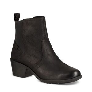 Teva Chelsea Anaya Boots